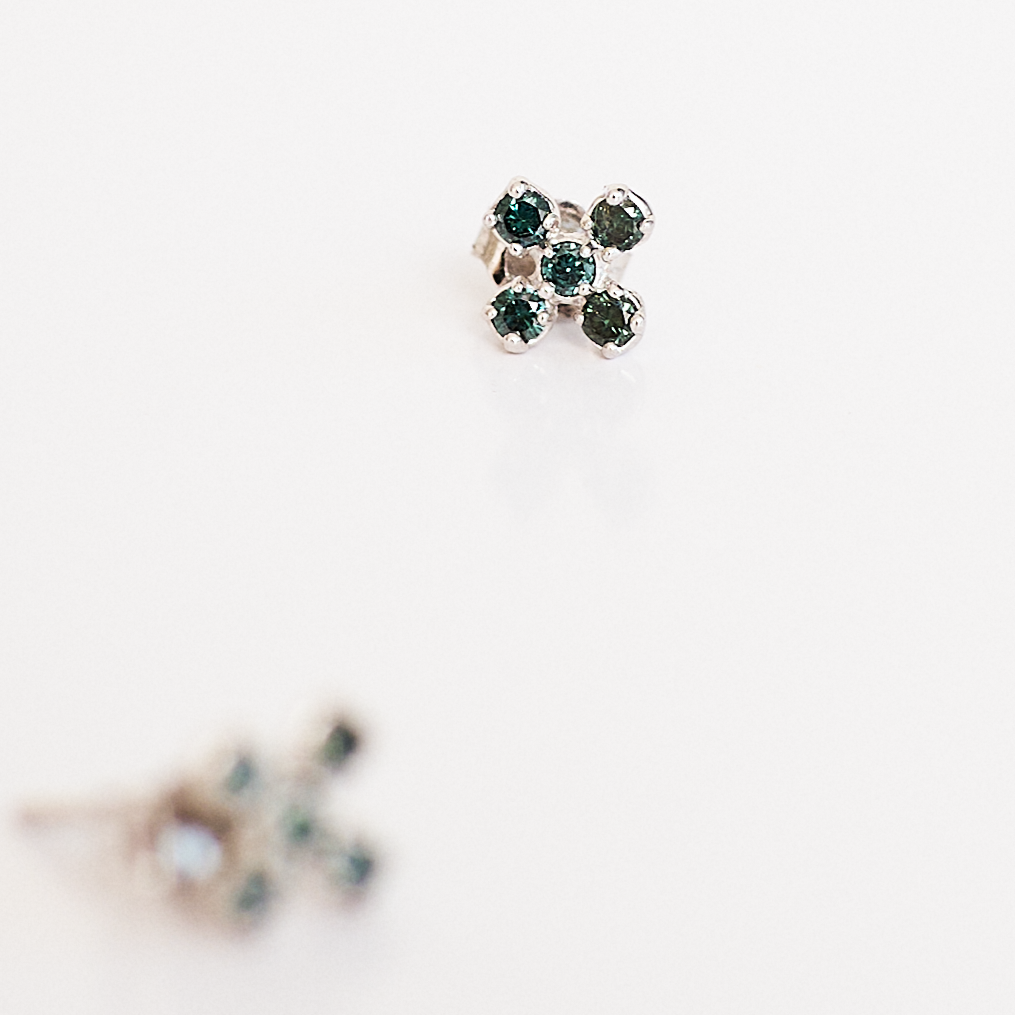 ARETES FROZEN BLUE DIAMOND