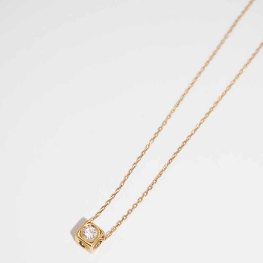 CADENA SQUARE DIAMOND
