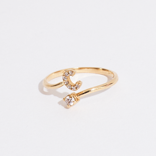 ANILLO CON INICIAL PERSONALIZADA