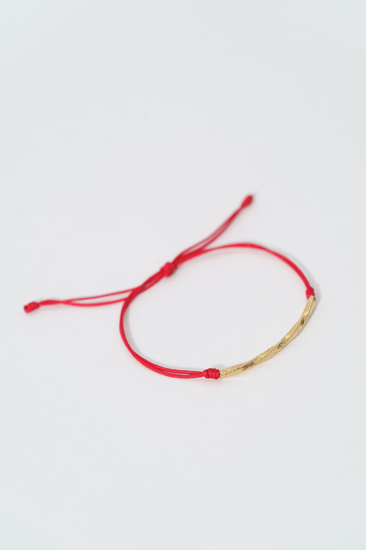 42. PULSERA BARRA TEJIDA