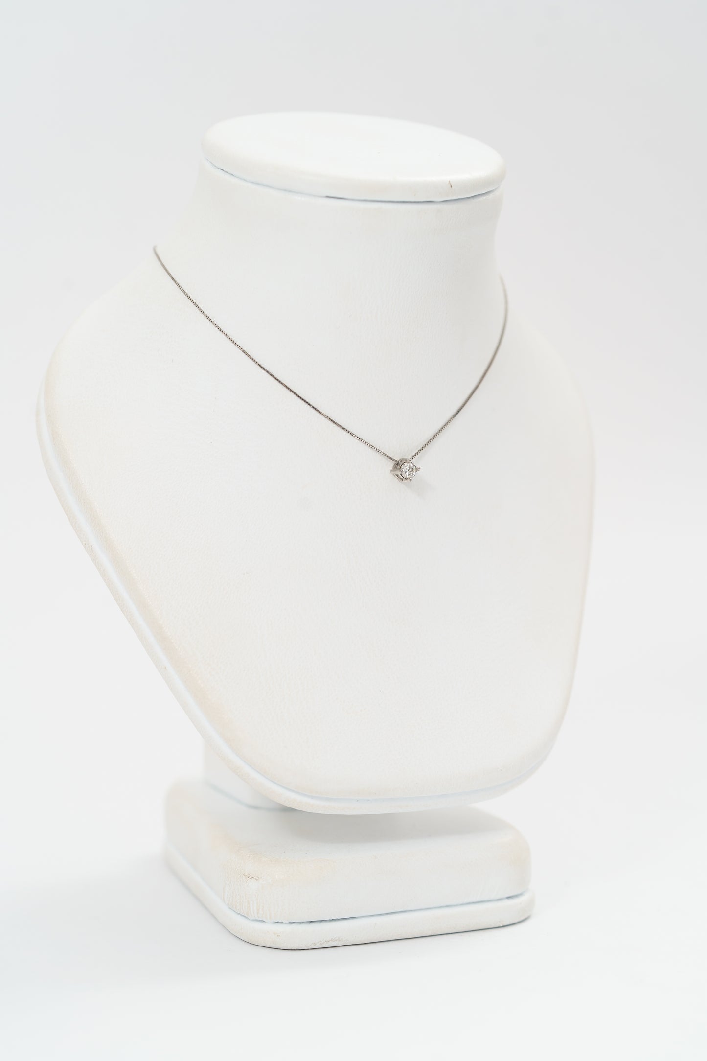 76. PUNTO DE LUZ DIAMANTE UÑAS