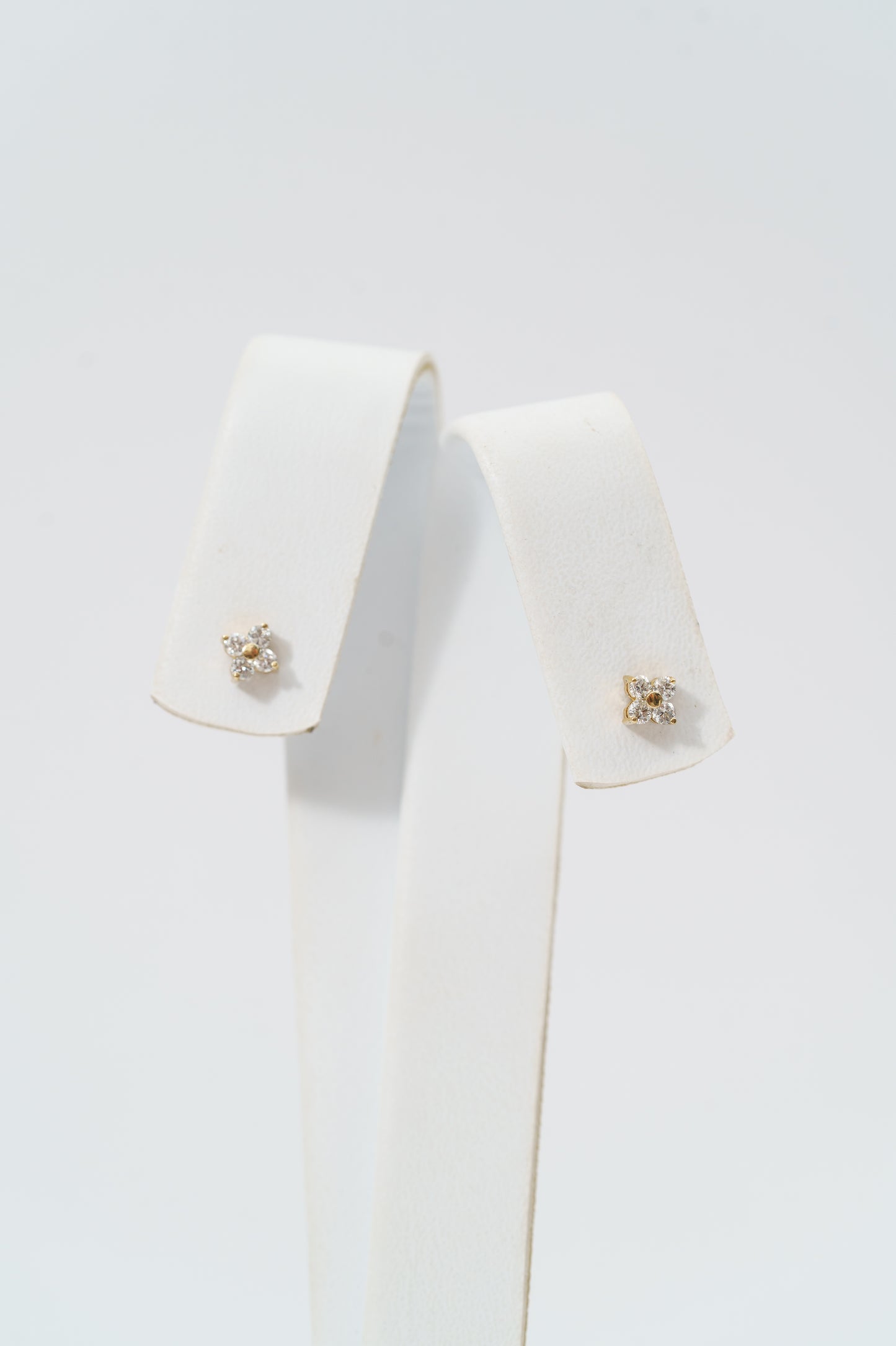 57. TOPOS FLOR DIAMANTE